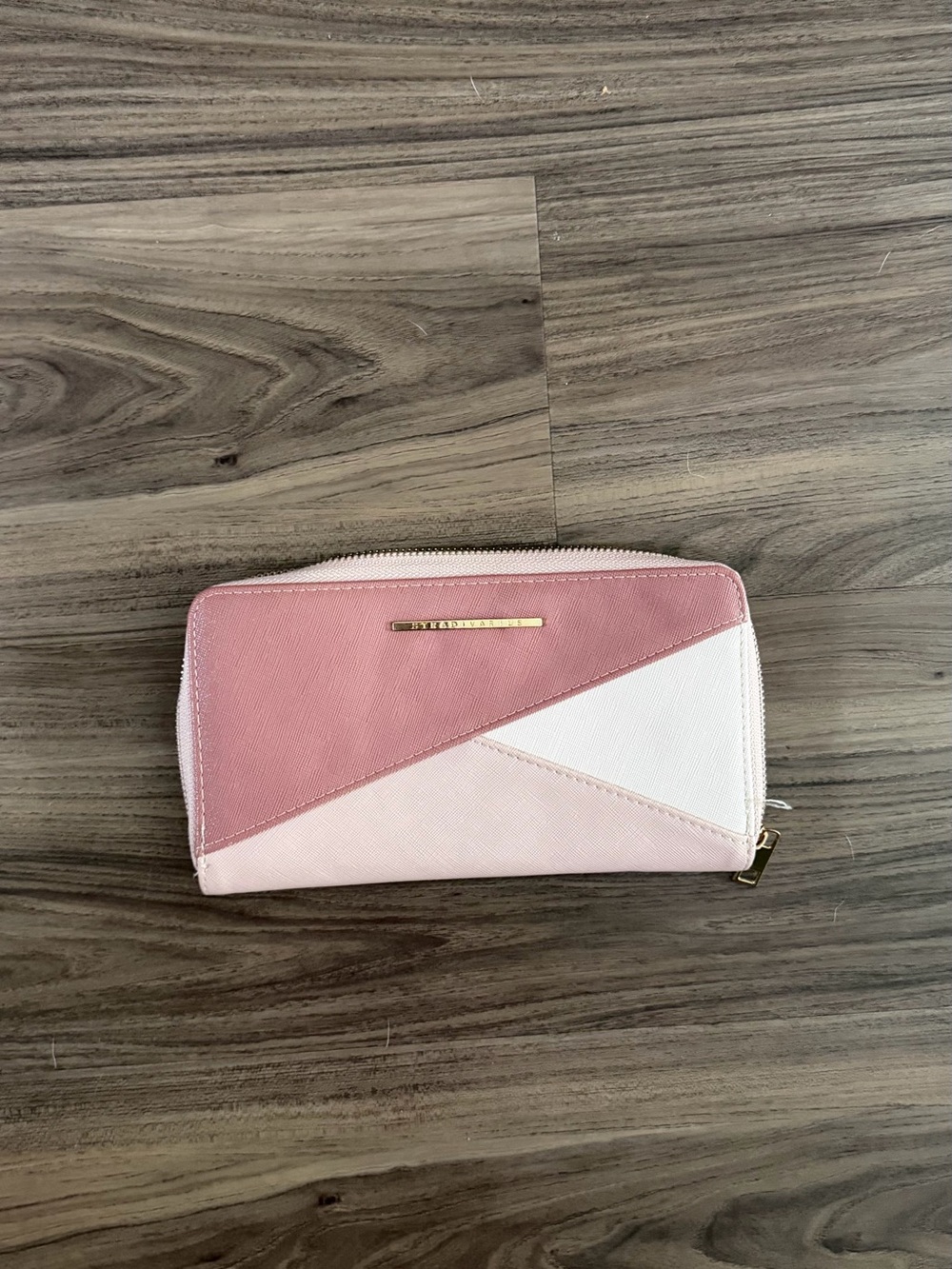 stradivarius Pink and White Geometric Zip Wallet